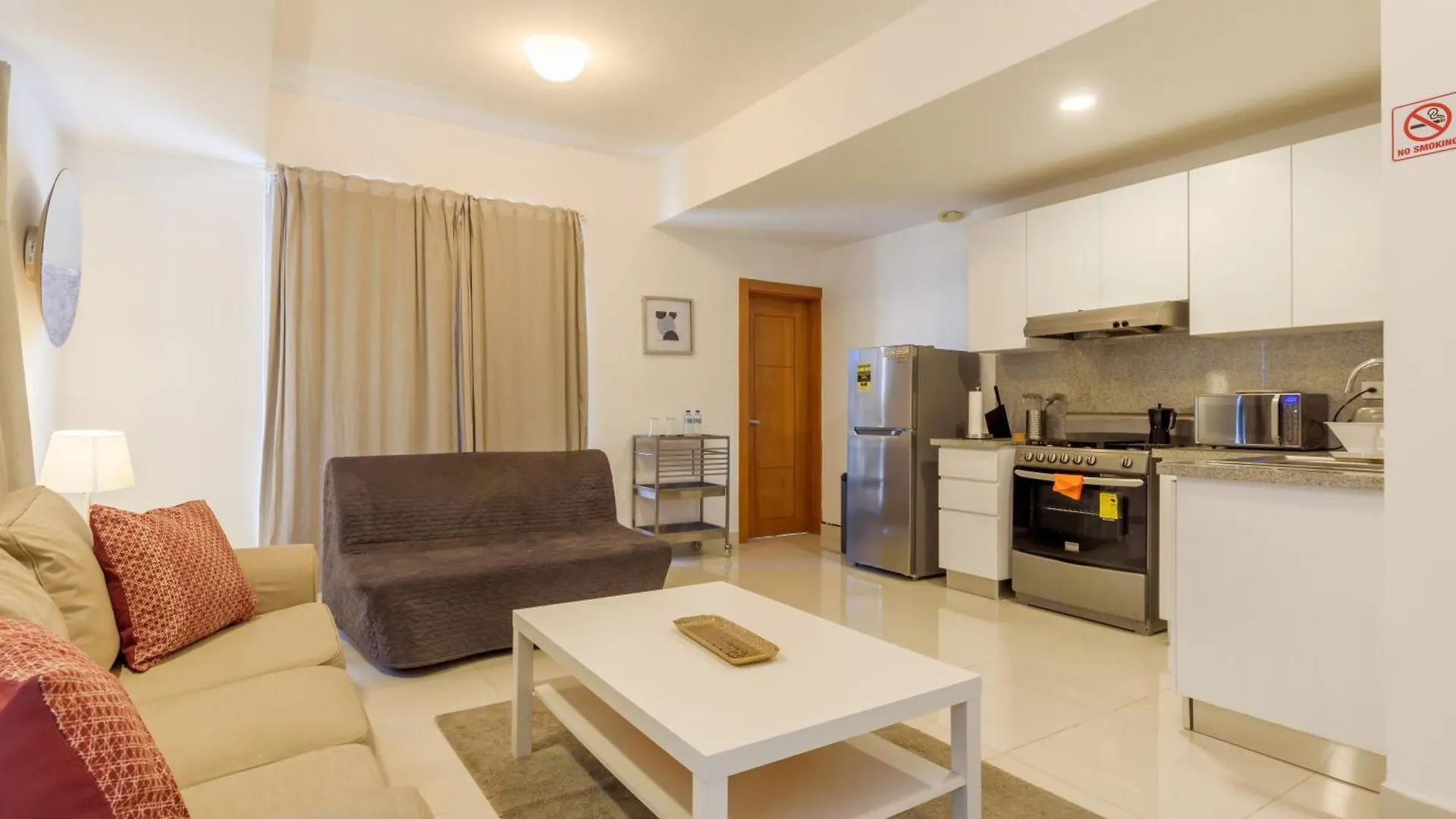 Escape Apartments, Balcony, Pool & Gym In La Julia Santo Domingo Apartment